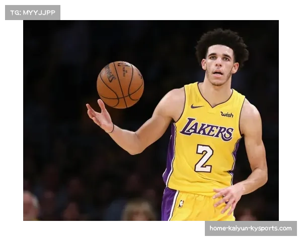 加人队休斯助攻数队史第三 后卫组织核心作用明显