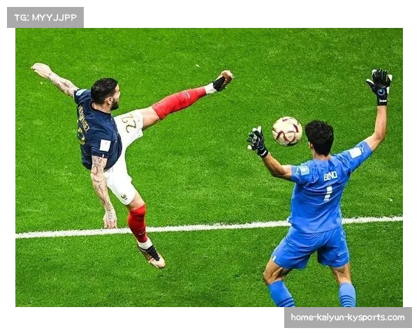 吉拉西闪电破门传射建功 多特前锋展现欧冠赛场终结效率