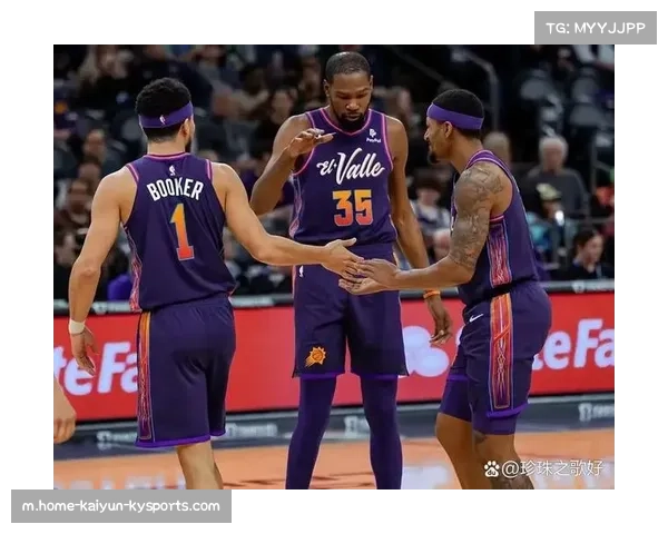 太阳三连胜逼近西部前六 布克格林后场组合状态回升